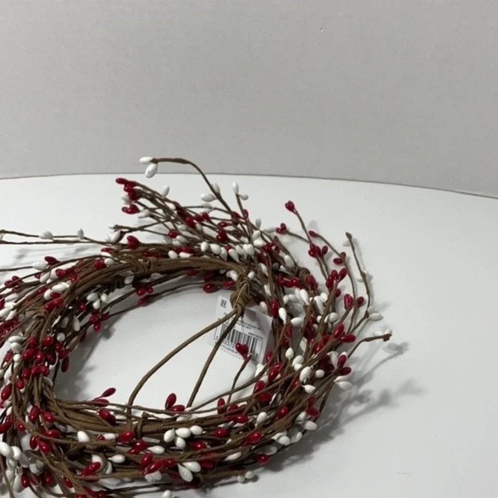 5) Floral Crafts Winter Berry Rope Twig Pliable Decorations 4 Feet